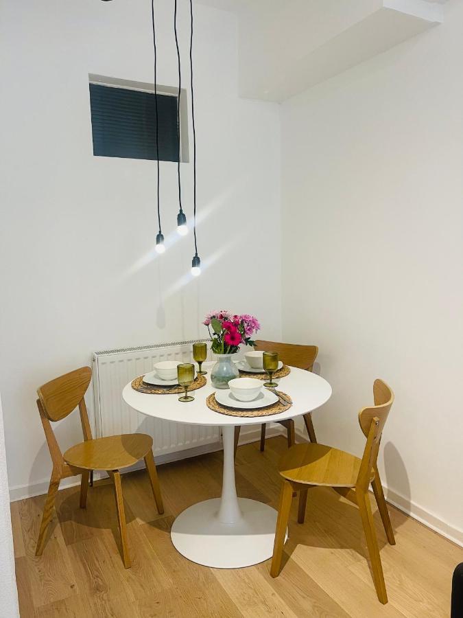 Ground Floor 1 Bedroom Flat In The City Centre Edimburgo Exterior foto