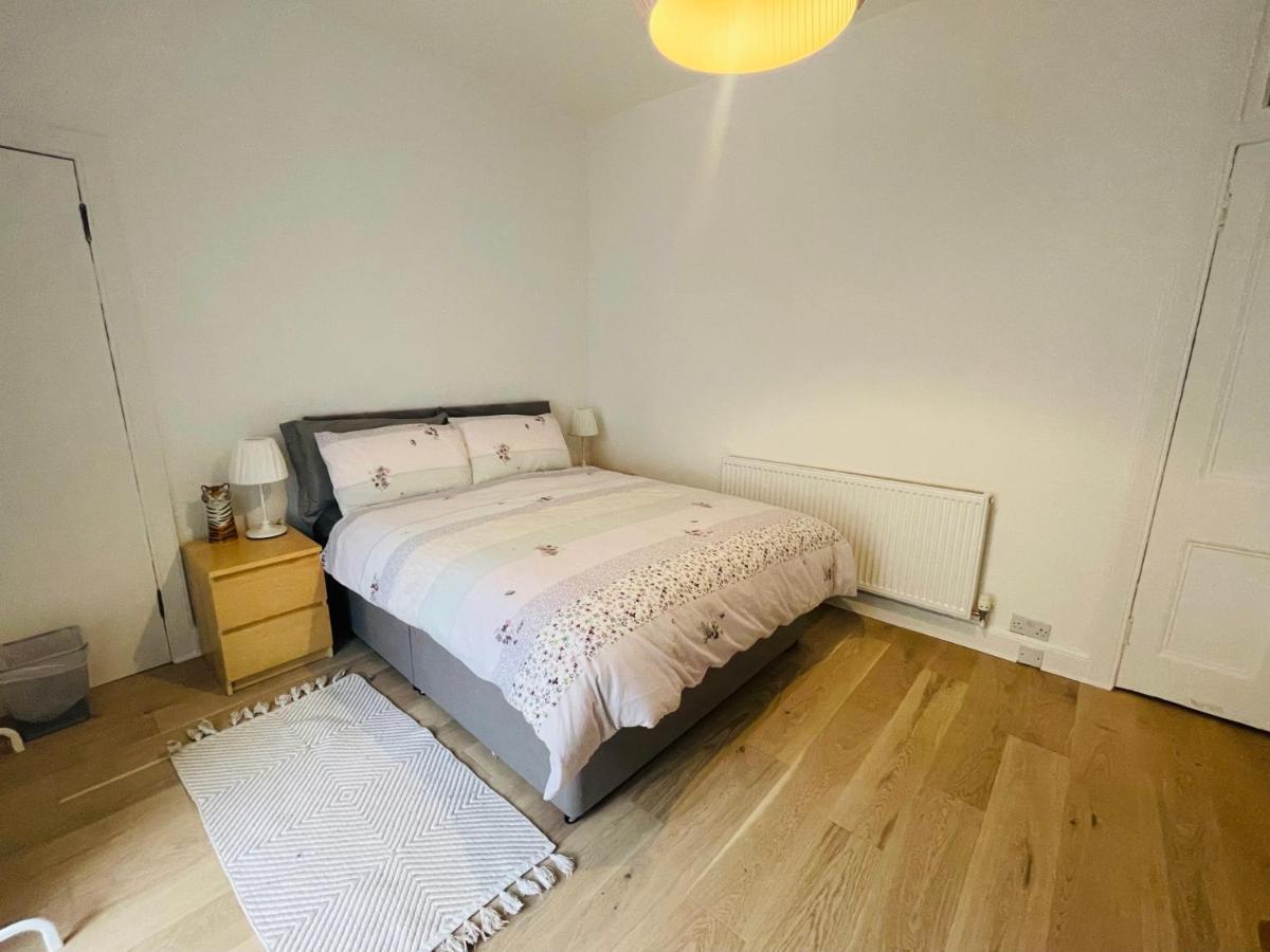 Ground Floor 1 Bedroom Flat In The City Centre Edimburgo Exterior foto