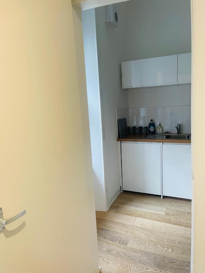 Ground Floor 1 Bedroom Flat In The City Centre Edimburgo Exterior foto